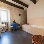 Le Moulin De Giroir Nyaraló