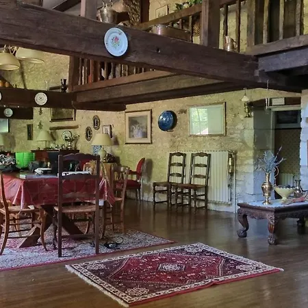 Le Moulin De Giroir 度假居