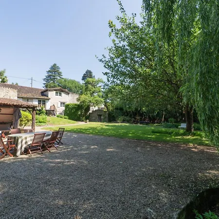 Le Moulin De Giroir *